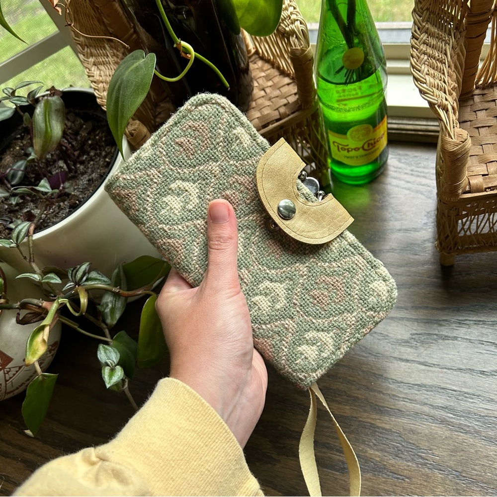 Vintage Brynkir 60s Wool Tapestry Tulip Print - Wallet Clutch